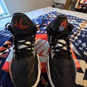 Black and Silver Men's Athletic Shoes